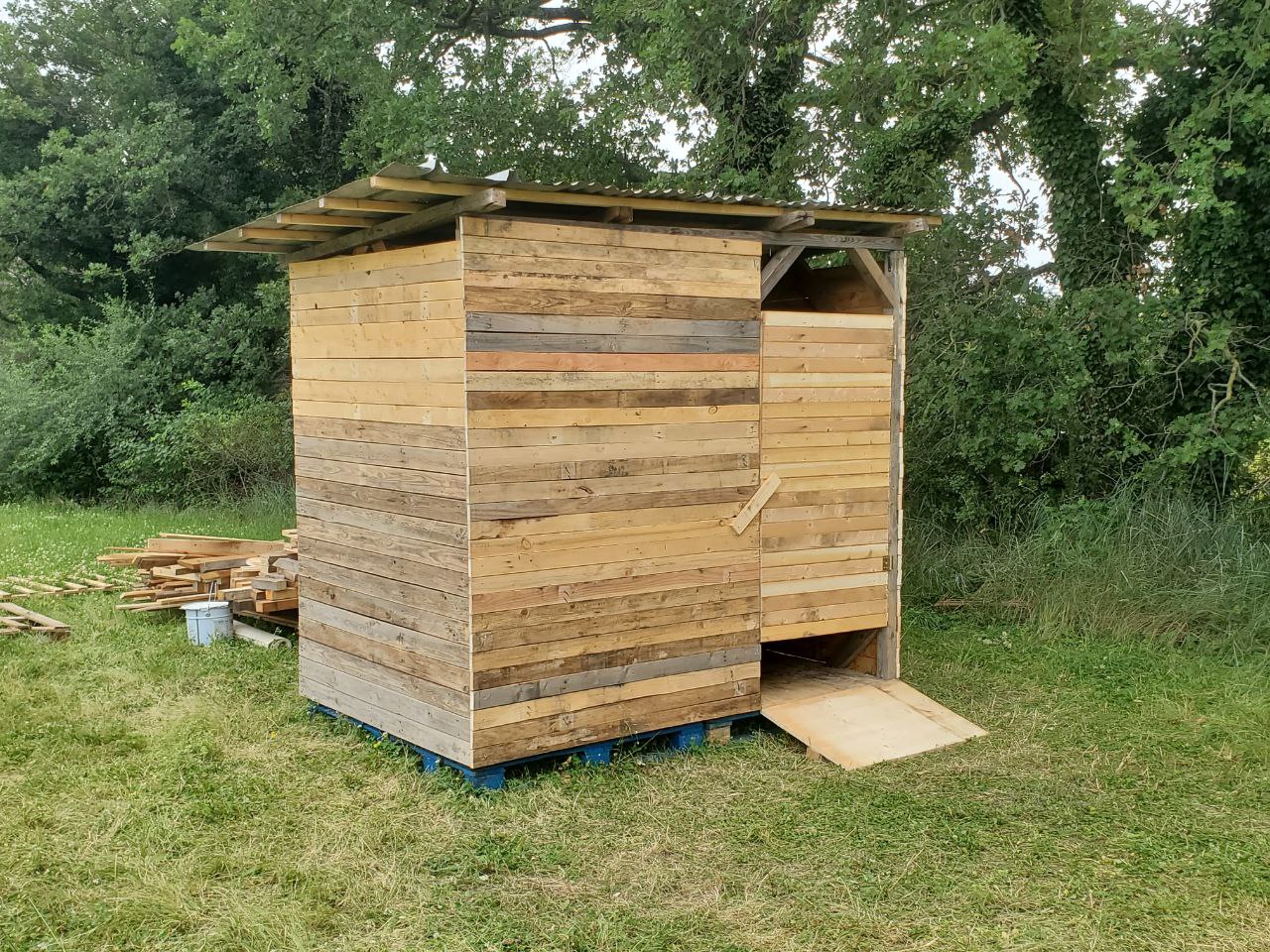 Toilettes sèches PMR